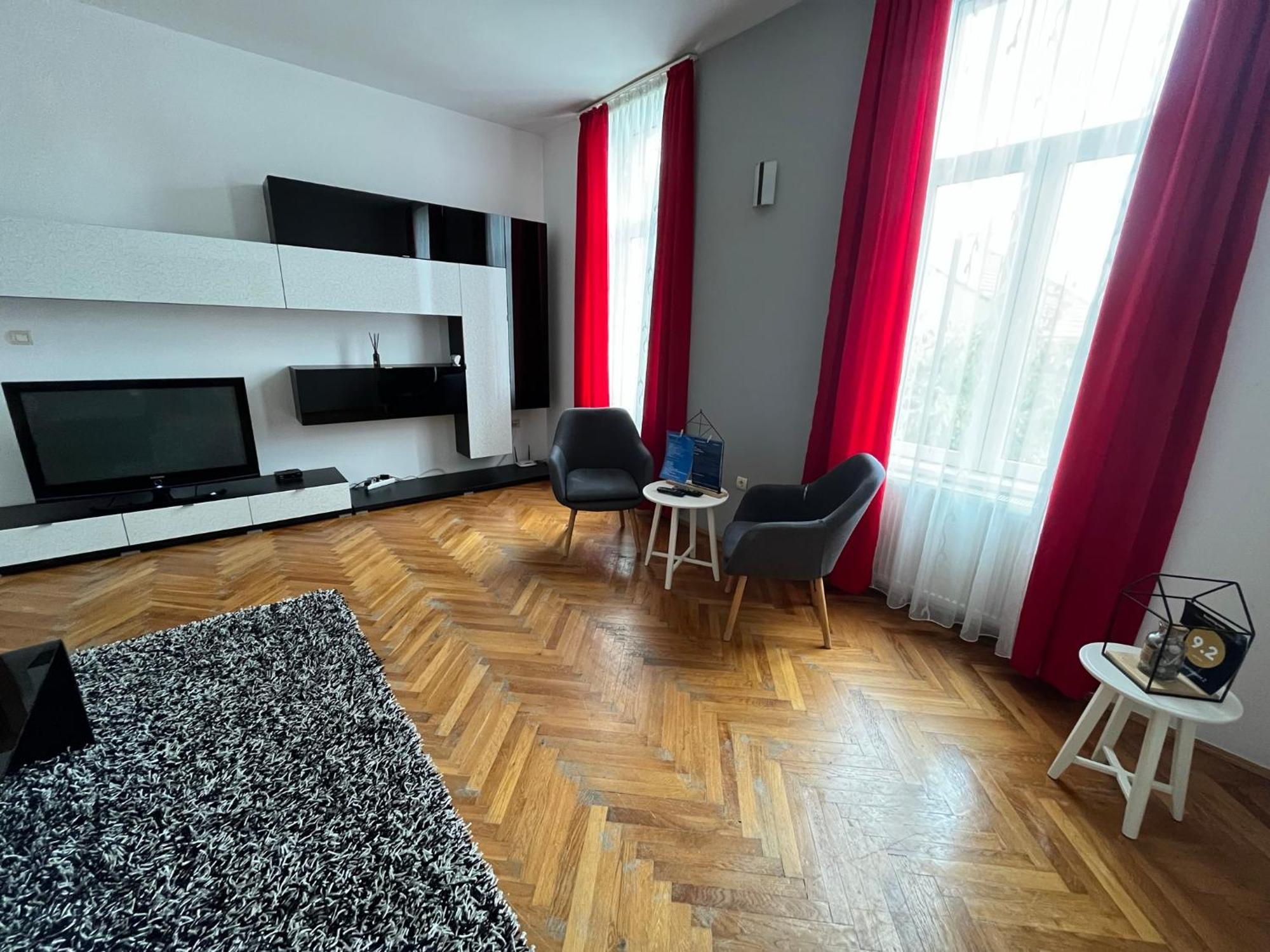 Schei Apartment 2 ブラショフ エクステリア 写真